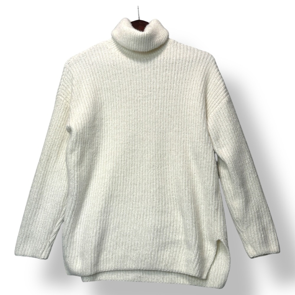Abercrombie‎ & Fitch Soft A&F Collection Cream Ribbed Knit Turtleneck Sweater XS - Picture 2 of 9